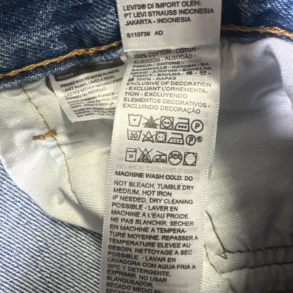 Levis 501 Jeans Mens 34x30 Blue Straight Button Fly Medium Wash Denim a - Picture 5 of 11